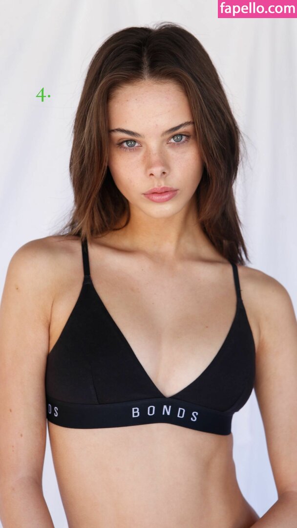 Meika Woollard #4