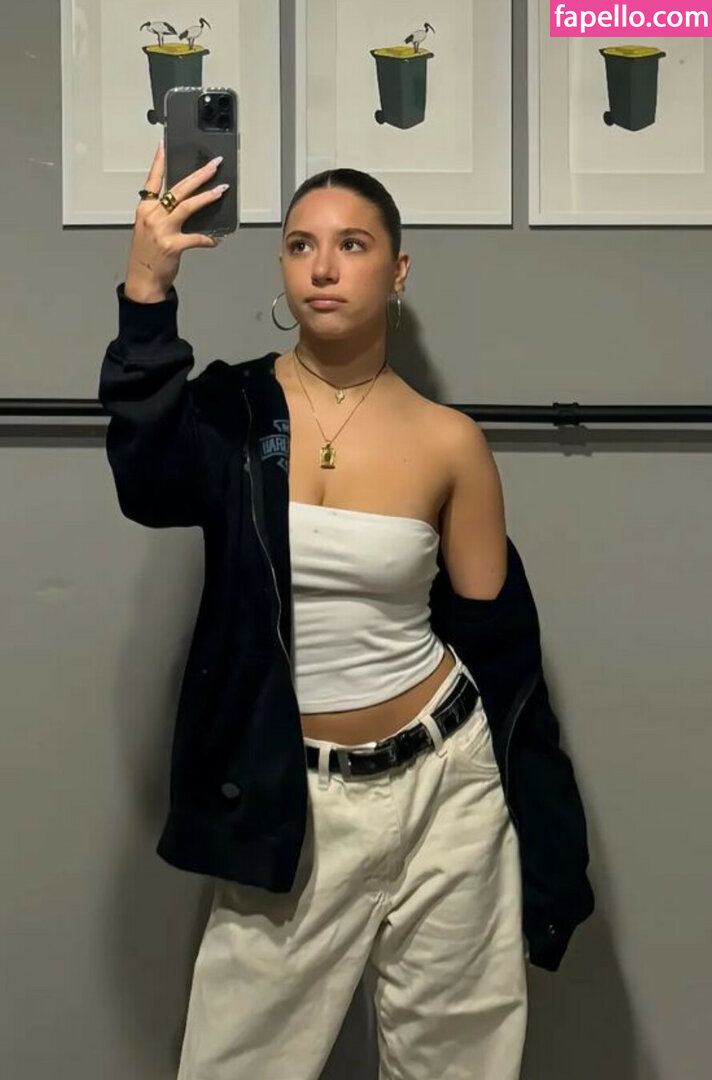 Mackenzie Ziegler #194