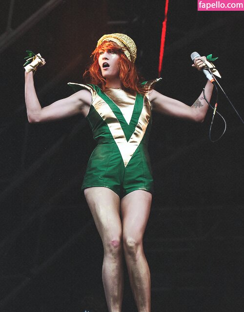 Florence Welch #17