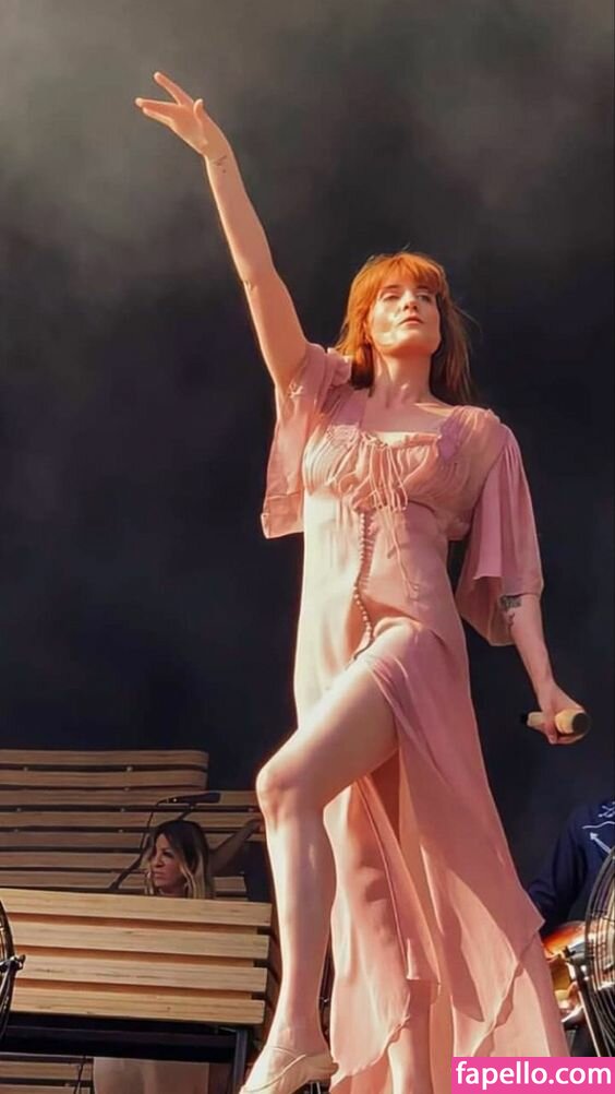 Florence Welch #19