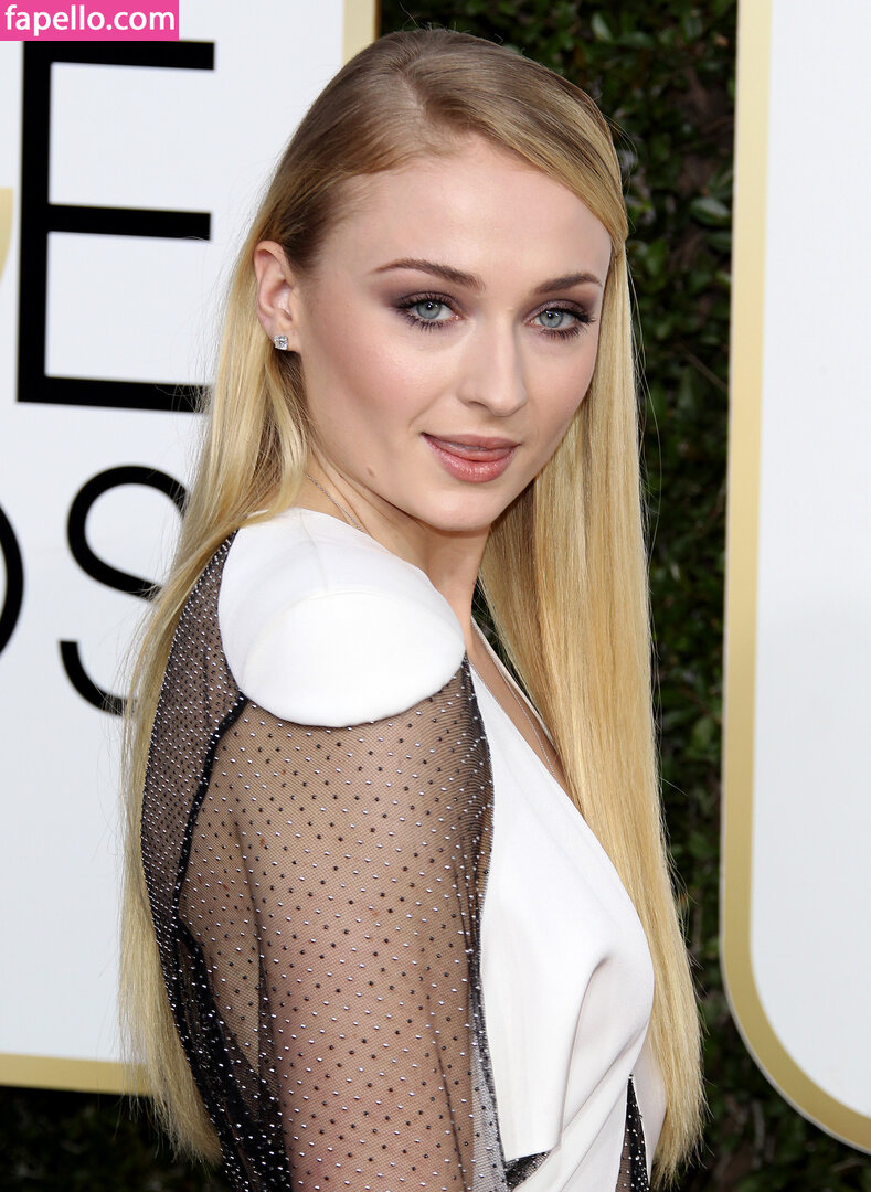 Sophie Turner #1