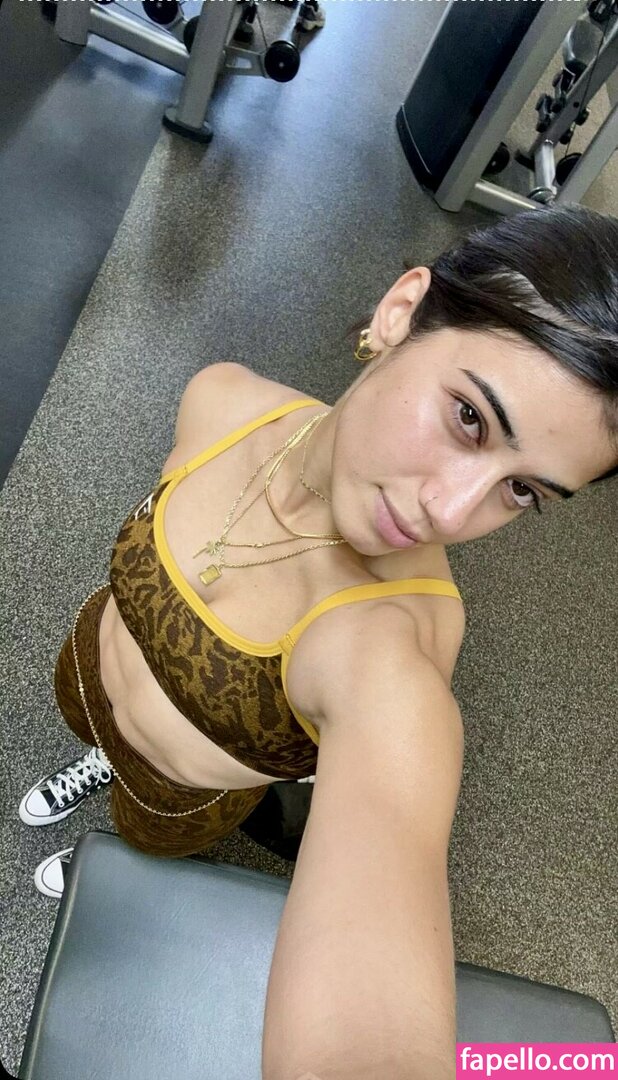 Sara Saffari #95