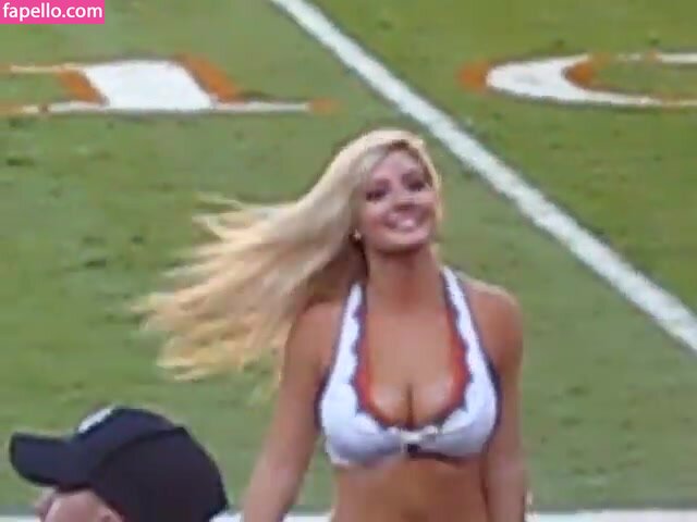 Sexy Cheerleaders #1