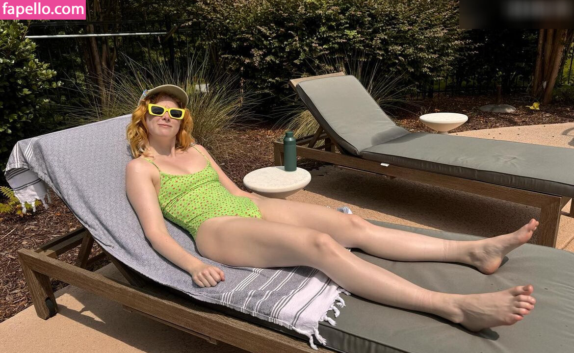 Molly C. Quinn #8