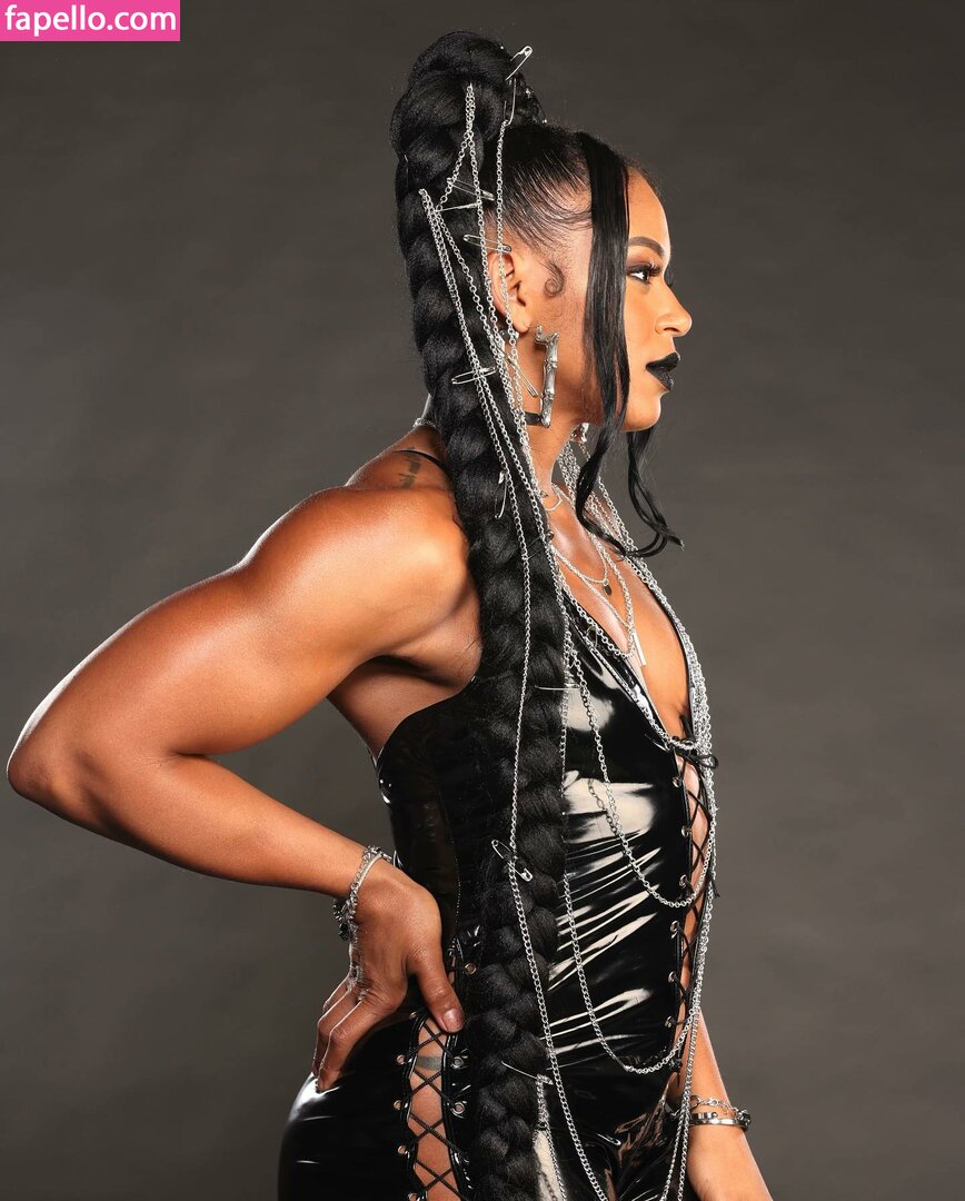 Bianca Belair #69