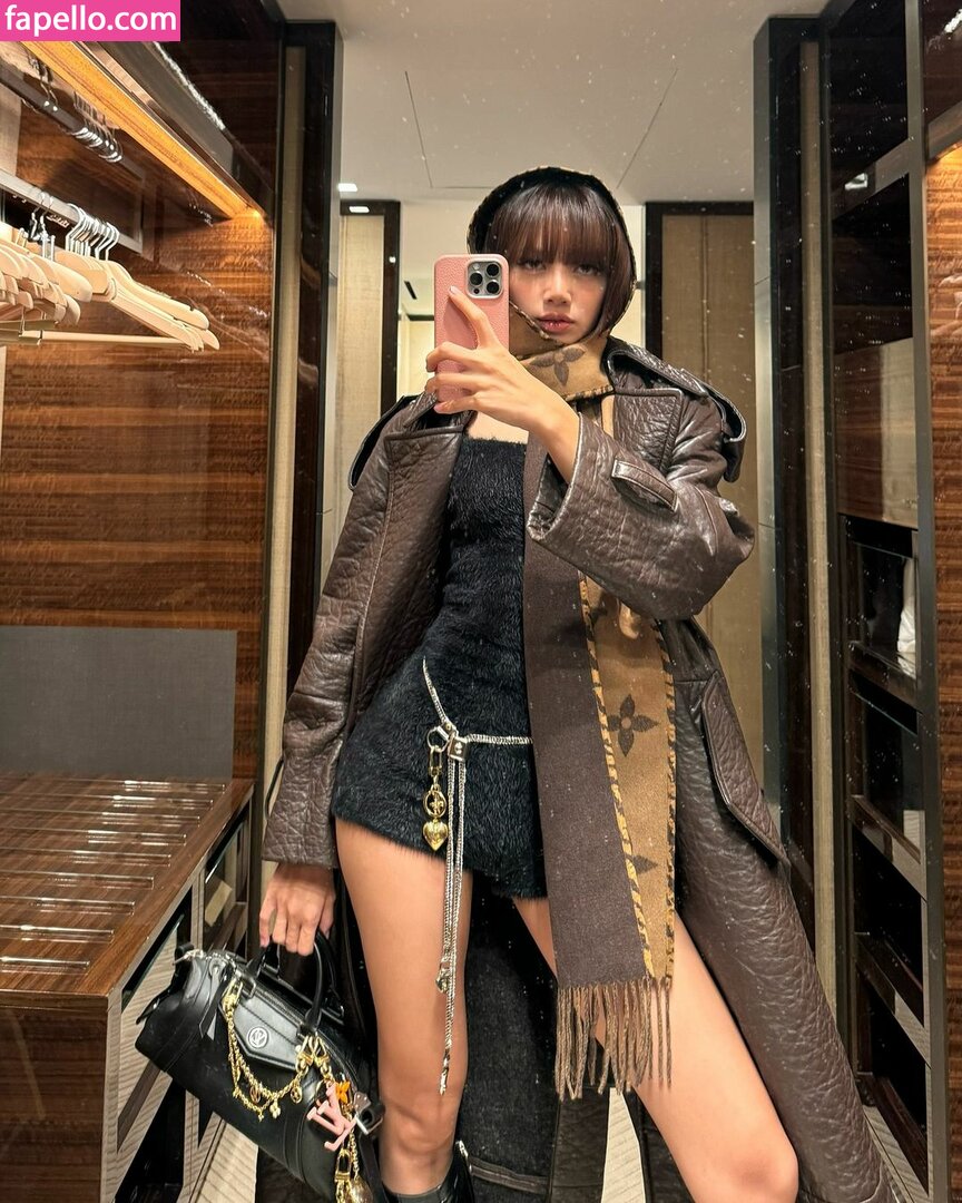 Lisa Blackpink #56