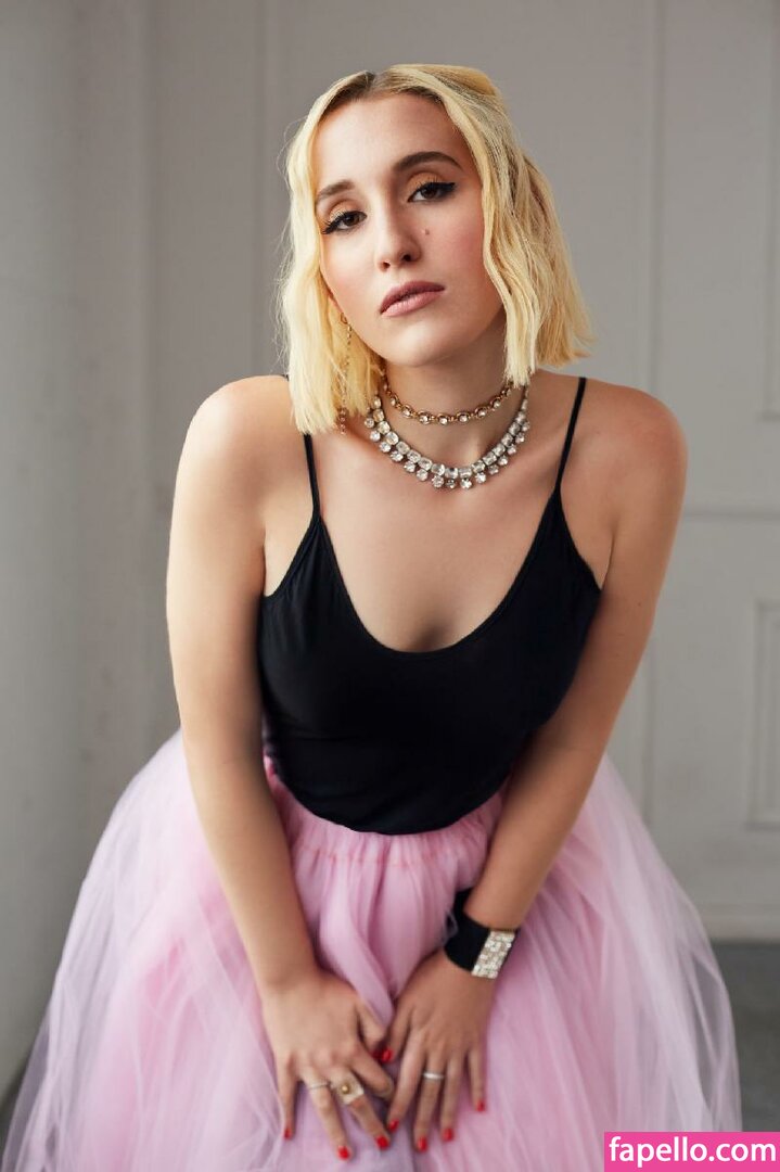 Harley Quinn Smith #28