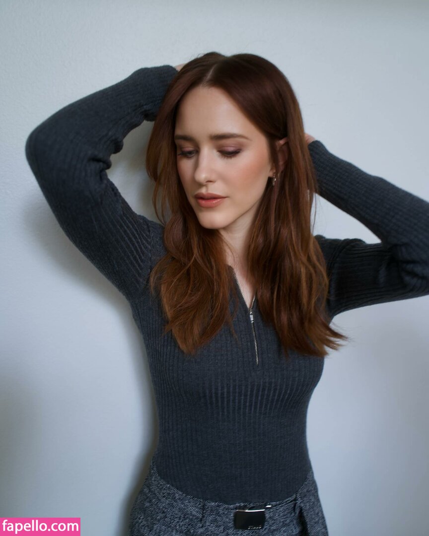 Rachel Brosnahan #37