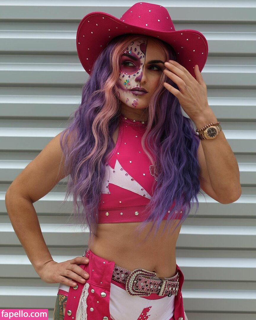 Thunder Rosa #117