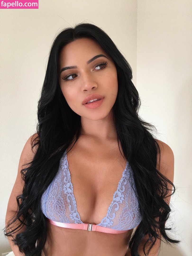 Julia Kelly #6