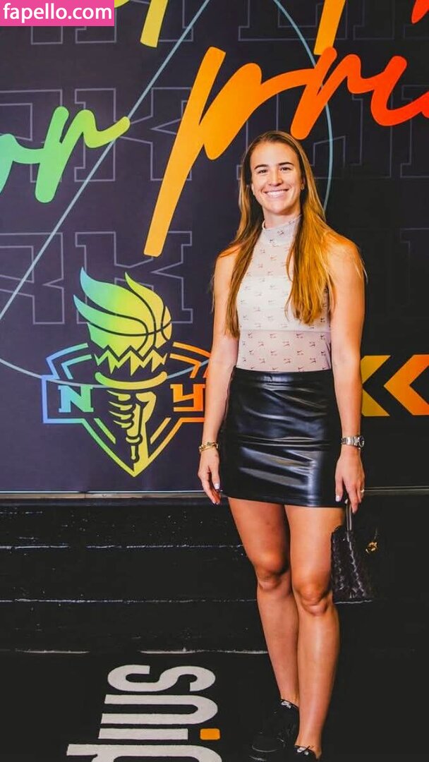 Sabrina Ionescu #12