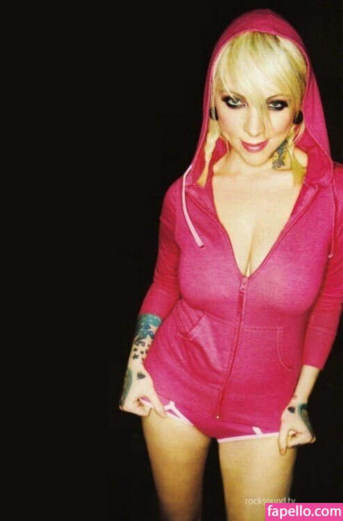 Maria Brink #1