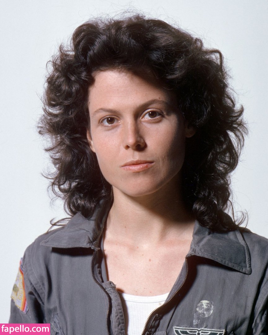 Sigourney Weaver #1