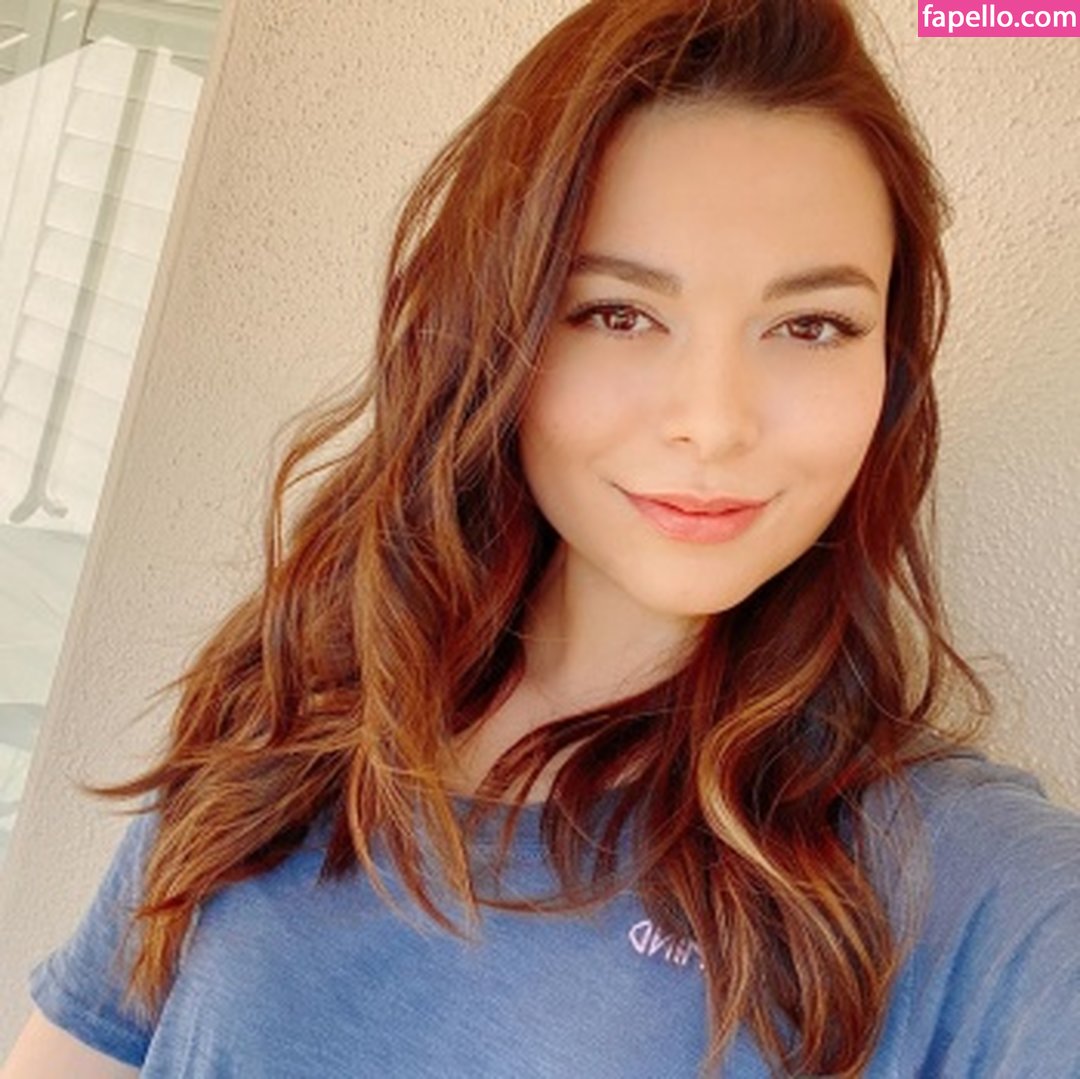 Miranda Cosgrove #5