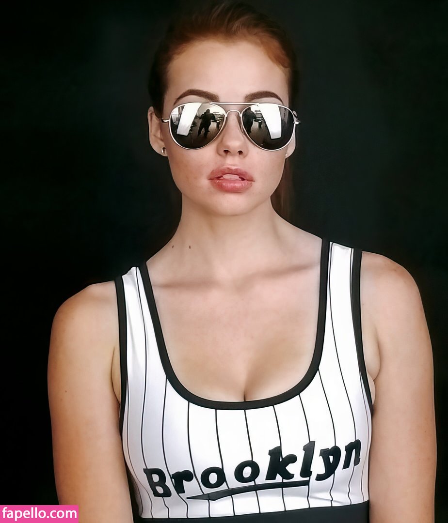 Sabrina Lynn #21